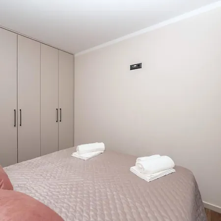 Ap12c Makarska